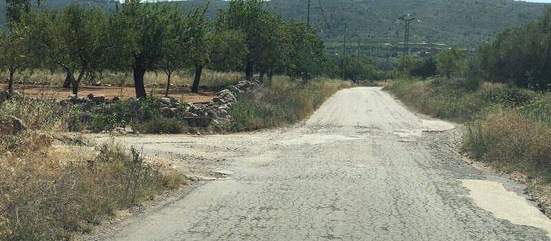 Comencen les obres d’asfaltat del Camí Catí de Tírig
