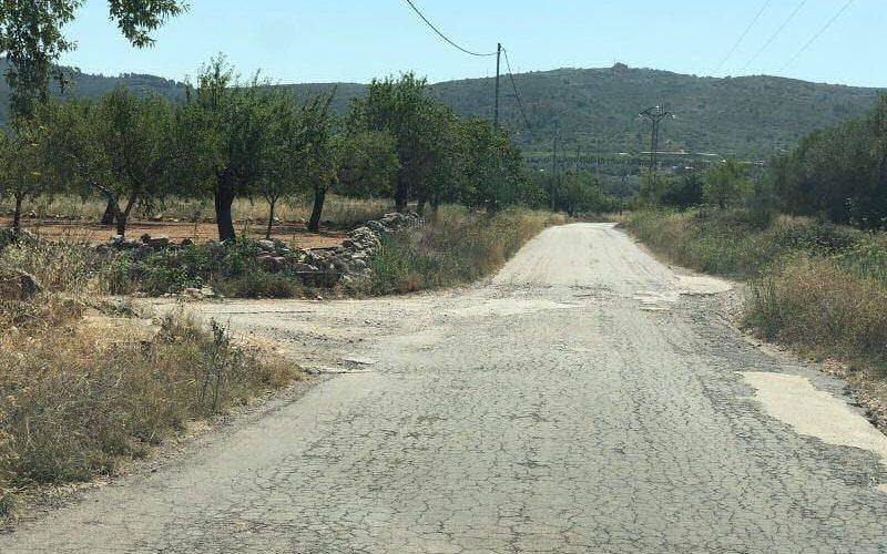 Comencen les obres d’asfaltat del Camí Catí de Tírig