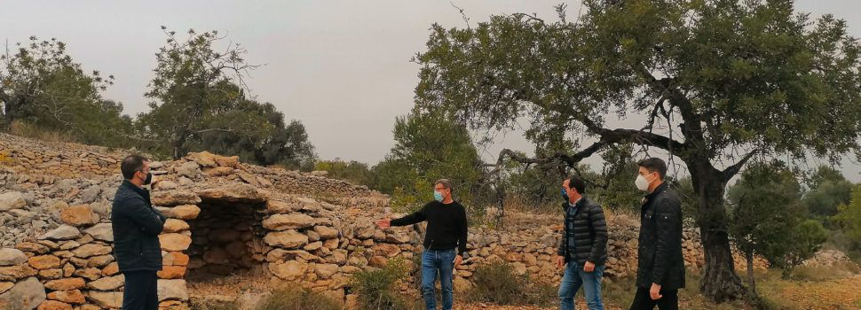 Peníscola elabora un catàleg dels béns de pedra en sec en el seu terme municipal