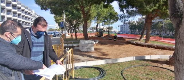 Peníscola inicia la millora de la zona de descans i esbarjo enfront de l’Edifici Sociocultural