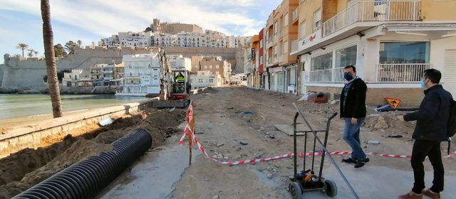 Avancen les obres de reurbanització de l’avinguda de la Mar a Peníscola