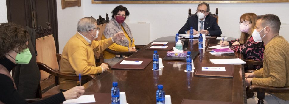 La Diputació aportarà a Cáritas 200.000 euros per a donar cobertura a les necessitats bàsiques de persones en situació de sense llar