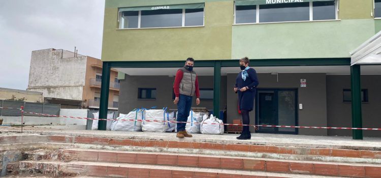 Comencen les obres de rehabilitació de la piscina municipal de Càlig
