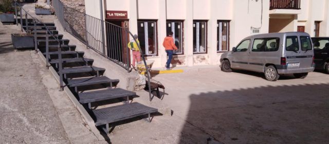 Obras de mejora en la tienda de Vallibona