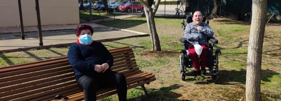 Es reprenen les visites de familiars a les persones residents del Geriàtric i El Collet