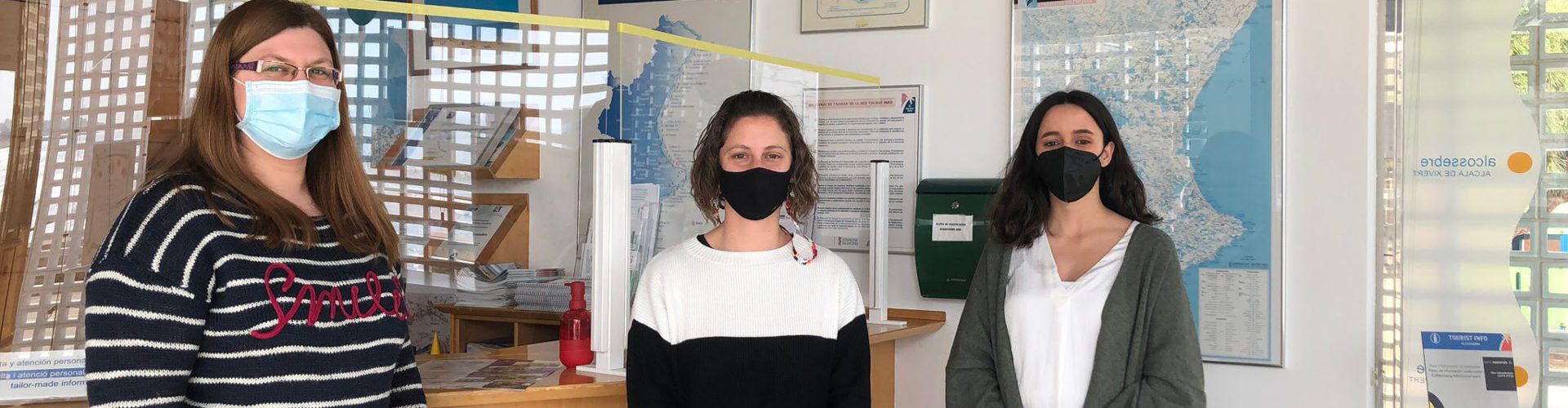Alcalà-Alcossebre s’adhereix a la xarxa Punt Violeta Turístic convertint les Tourist Info en espai d’atenció per a les víctimes de violència de gènere