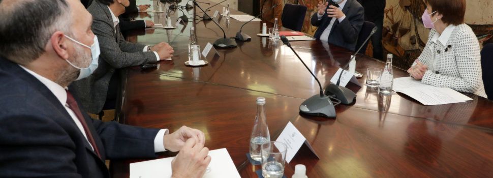 La Conselleria sigue adelante con el Plan de Vacunación, al haber suficientes dosis de Astrazeneca sin necesidad de usar el lote apartado en varios países