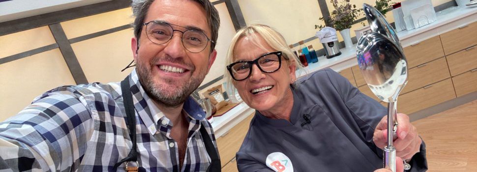 Fotos: La benicarlanda Maribel Gil, cada tarde en “Bona Vesprada” de Àpunt TV