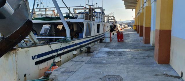 Los pescadores insisten en pedir más días para salir a faenar
