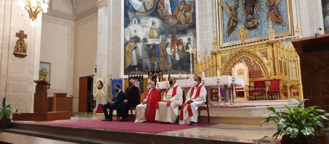 Vídeo i fotos: Pregó de la Setmana Santa de Vinaròs
