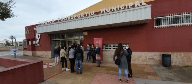 Sanidad vacuna esta semana a 52.000 personas de centros docentes de la Comunitat Valenciana
