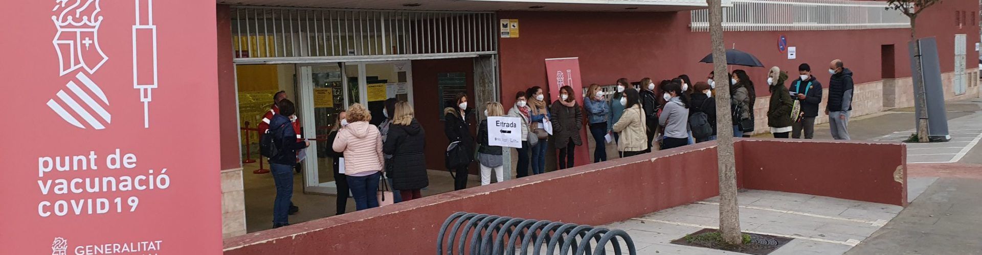 La vacunación al personal docente continúa hoy sábado con más de 60.000 personas citadas en toda la Comunitat