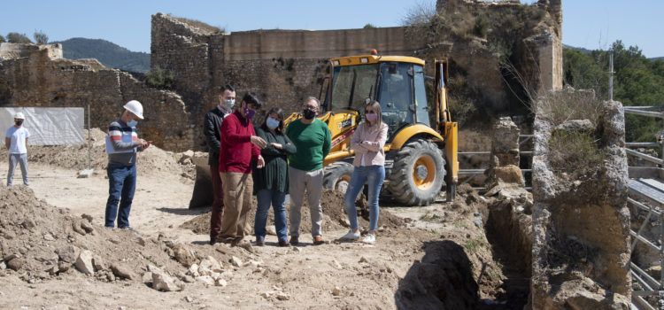 La Diputació de Castelló inverteix 40.000 euros en la rehabilitació de la muralla de l’Albacar del castell de Xivert