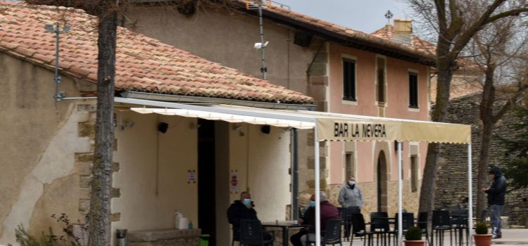 A partir d’avui Morella reobre les terrasses i el comerç amplia el seu horari