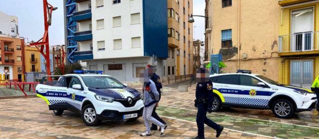 Detingut “in fraganti” robant electrodomèstics a Vinaròs