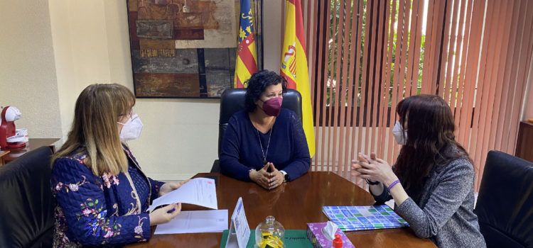 La Diputació i Salut i Comunitat s’alien per a donar oportunitats formatives i laborals a les víctimes de l’esclavitud sexual