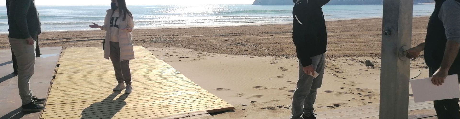 Peníscola prepara les platges per a una Setmana Santa enfocada en el visitant de proximitat