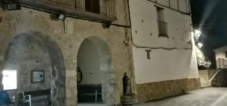 Noves faroles LED pel cas urbà de Palanques