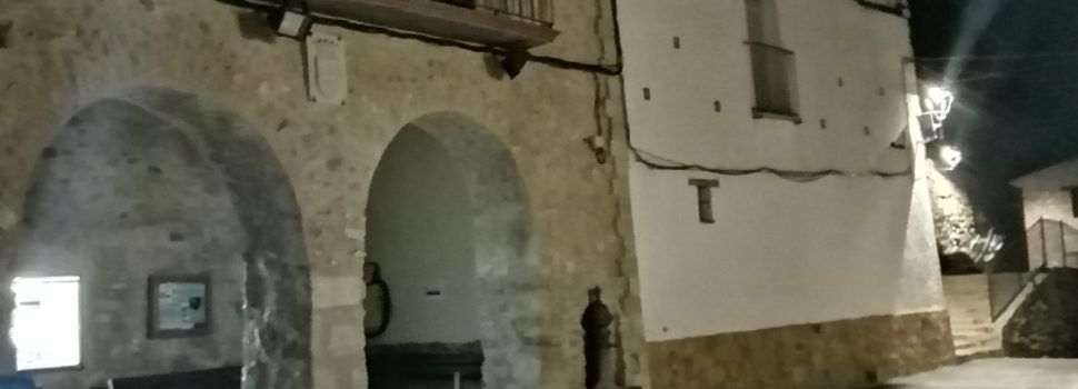 Noves faroles LED pel cas urbà de Palanques