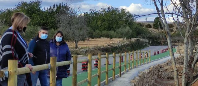 Finalitzen els treballs del nou carril cicloturista al vial Càlig-Peníscola