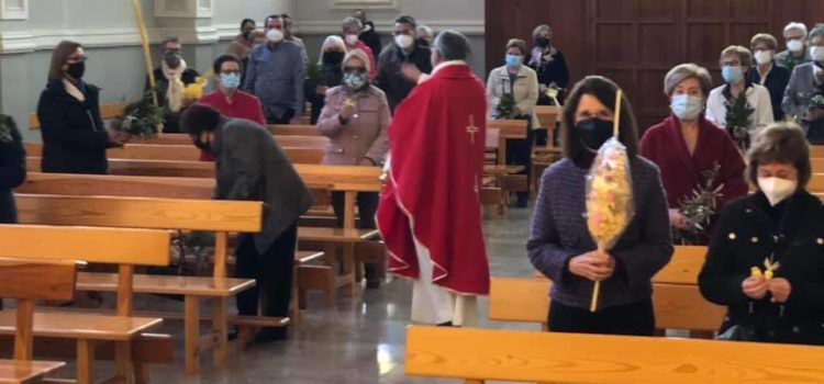 Vinaròs celebra el Diumenge de Rams, tot i la pandèmia