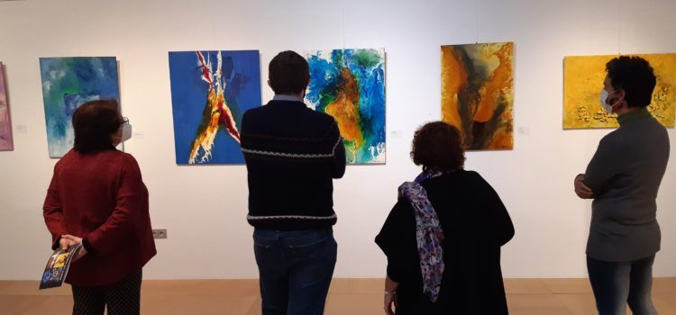 El Mucbe s’endinsa en el món actual de tres dones artistes amb una exposició col·lectiva