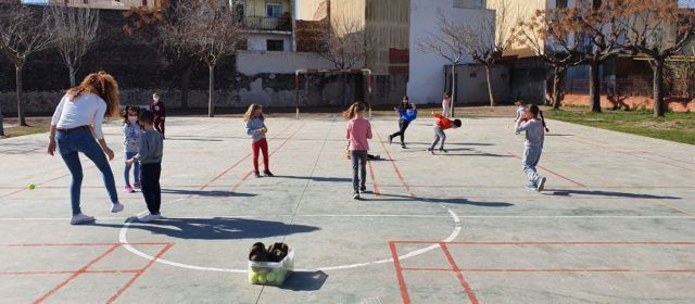 La primera setmana de classes després de vacances conclou amb només un grup confinat a les comarques castellonenques
