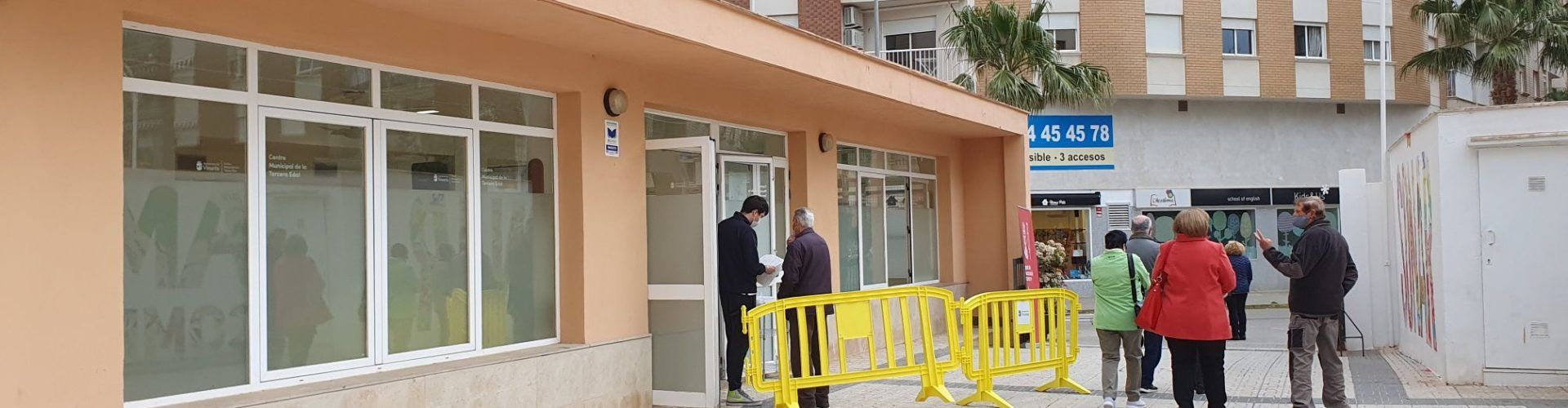 Fotos: “Vacunòdrom” de Vinaròs al centre de la Tercera Edat