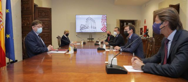 Ximo Puig anuncia que la Comunitat Valenciana recibirá dos millones de dosis de la vacuna Janssen entre abril y septiembre