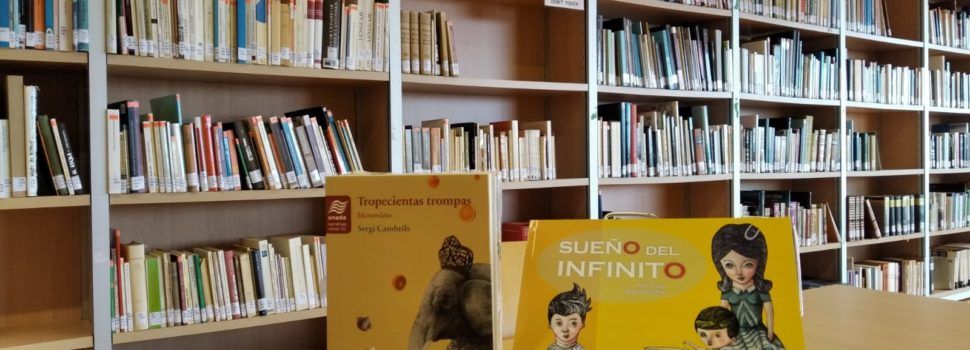 Peníscola promou la lectura d’autors locals, entre els més menuts, amb motiu del Dia del Llibre