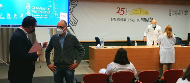 Andrés Martínez recuerda a Sanitat que Peñíscola dispone de un espacio habilitado para la vacunación de los vecinos de la población