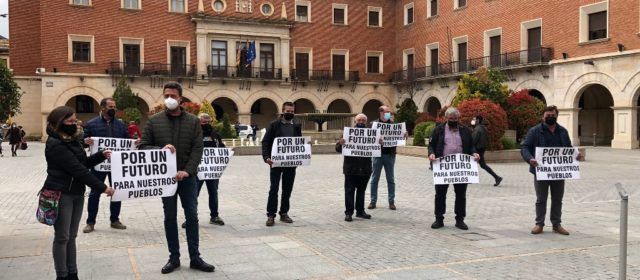 Asociación Viento Alto: “En el Maestrazgo ya hay al menos 14 familias que viven directamente de los parques eólicos” dicen que rio los parques eólicos