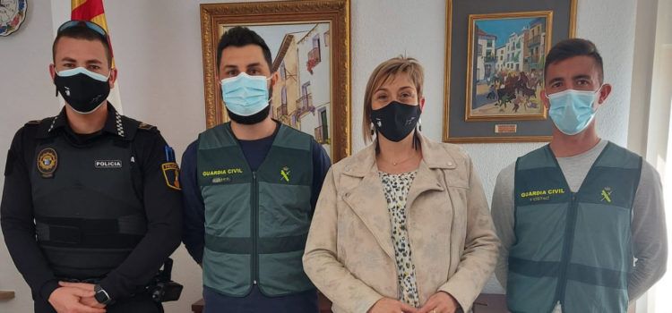 L’Ajuntament de Càlig reconeix el treball contra els robatoris al camp del Policia Local, Guàrdia Rural i Guàrdia Civil