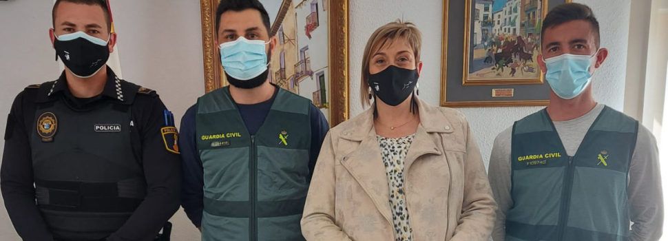 L’Ajuntament de Càlig reconeix el treball contra els robatoris al camp del Policia Local, Guàrdia Rural i Guàrdia Civil