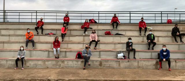 El Club Esportiu Vinaròs participà amb 15 atletes en el Campionat Provincial a l’aire lliure