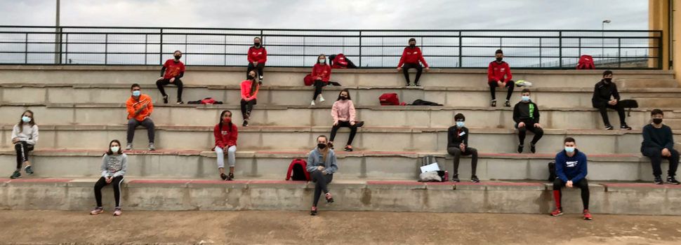 El Club Esportiu Vinaròs participà amb 15 atletes en el Campionat Provincial a l’aire lliure