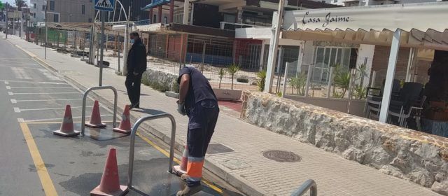 Peñíscola amplía su red de aparcabicicletas