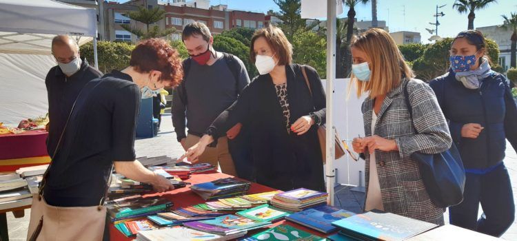 Benicarló celebra el Dia del Llibre