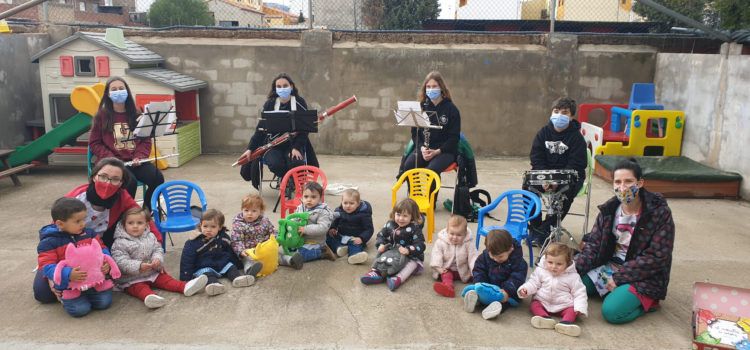 L’Escola Infantil de Vilafranca celebra Sant Jordi