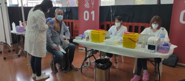 Buen ritmo de vacunación en Benicarló: esta mañana de lunes, 120 dosis de Astrazeneca