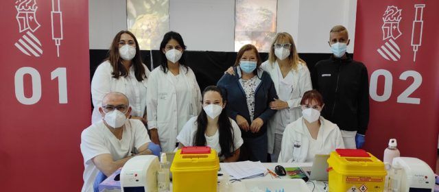 Fotos: Matinal de vacunas en Benicarló con 308 dosis de Pfizer