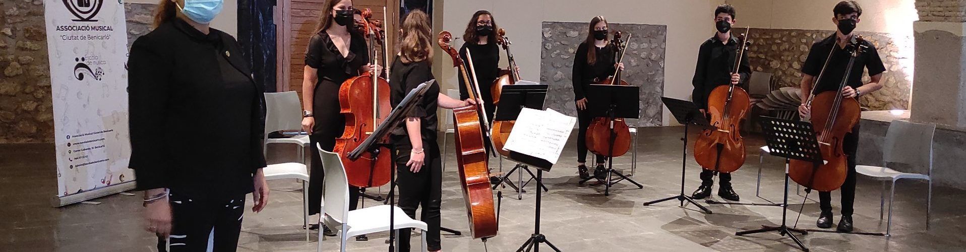 Concert de violoncels a Benicarló
