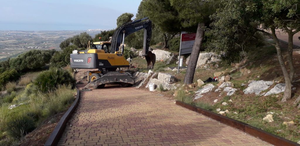 Comença la construcció de banys públics a l’entorn de l’ermita de Santa Llúcia d’Alcalà-Alcossebre