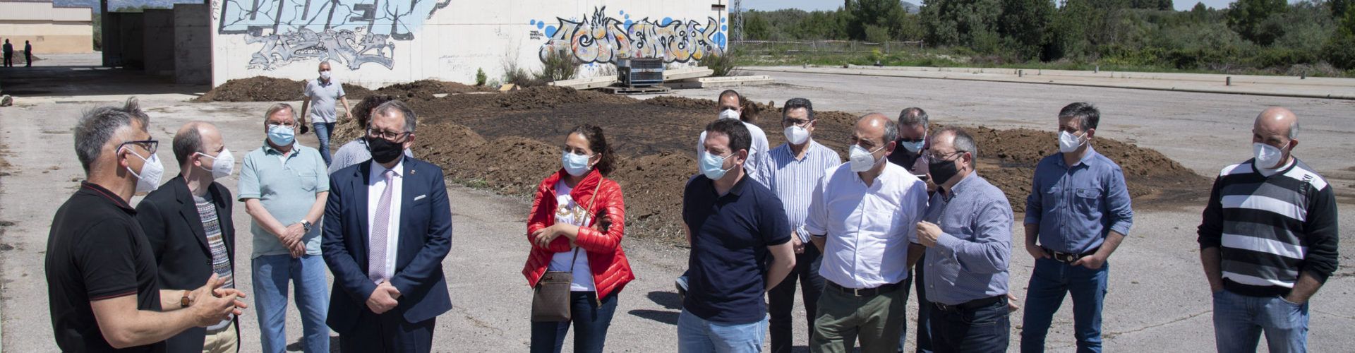 La Diputació de Castelló aspira a reconvertir les cinc plantes de purins de la província, com anuncia el president en la visita a la de Sant Mateu
