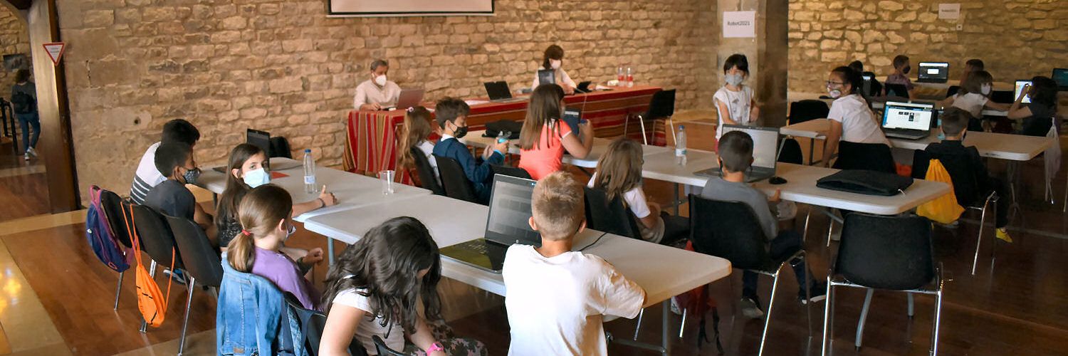 78 alumnes del col·legi de Morella han participat en el campionat nacional de robòtica Amazon Challenge