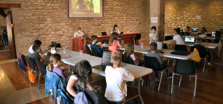 78 alumnes del col·legi de Morella han participat en el campionat nacional de robòtica Amazon Challenge