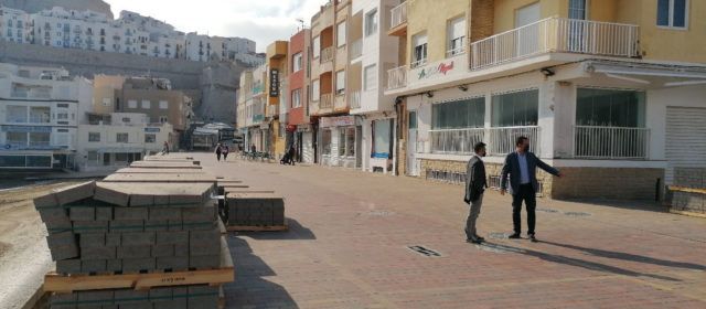 Peñíscola encara el final de las obras de reurbanización de la Avenida de la Mar