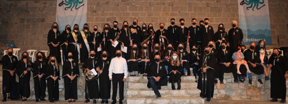 La banda de música de Peníscola torna a l’escenari amb un concert de marxes mores i cristianes