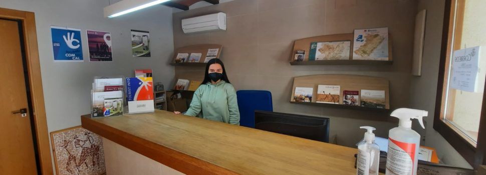 Estudiants de Turisme trien Tírig
