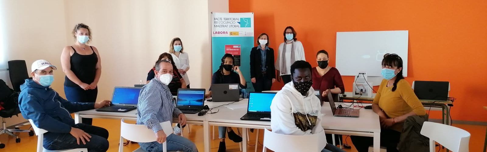 Peníscola du a terme un curs d’alfabetització digital, impulsat des d’OBSEDI i Serveis Socials